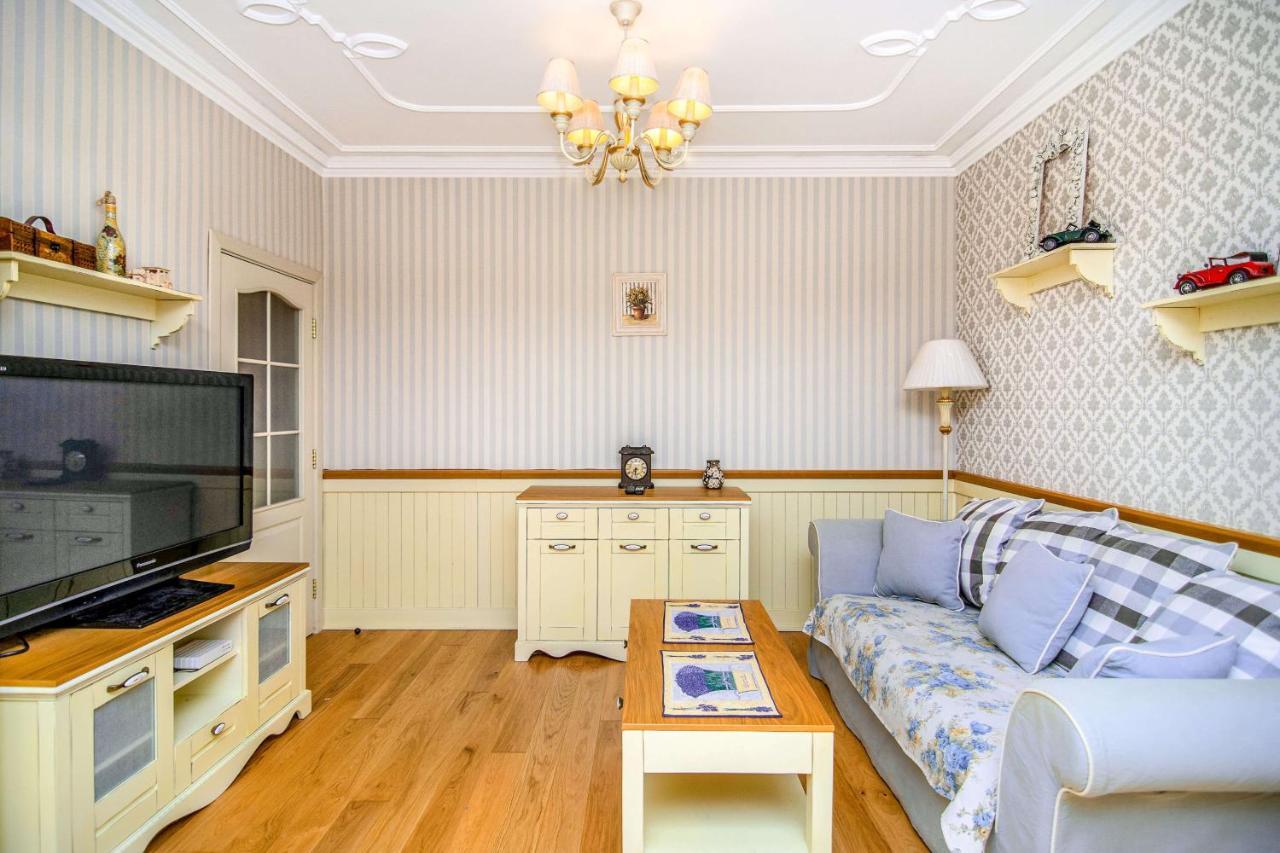 דירות וארנה Central Shabby Chic Flat Close To Paid Parking מראה חיצוני תמונה