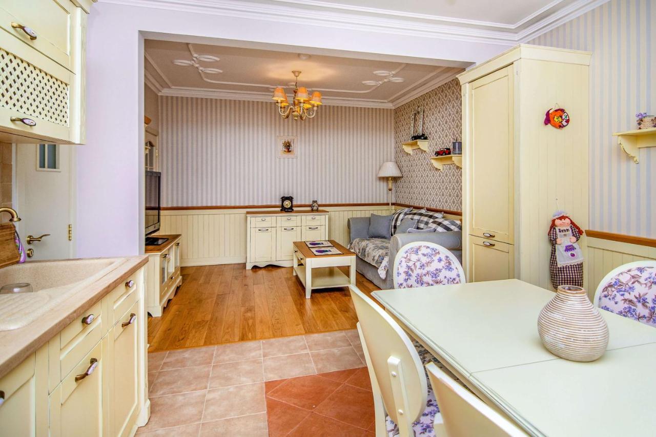 דירות וארנה Central Shabby Chic Flat Close To Paid Parking מראה חיצוני תמונה